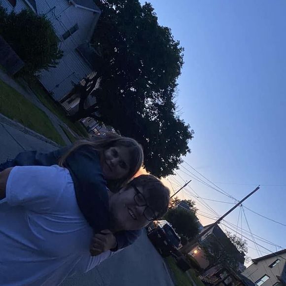 Meet your Posher, Brittany - Picture 1 of 1